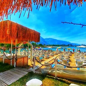 Golden Sand Beach Club & Caravan Holidays Oludeniz