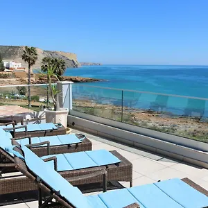 casa-do-mar-praia-da-luz.hotelaalgarve.com/